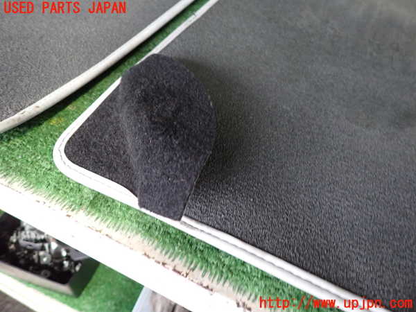 5UPJ-17217800]BMW ミニ(MINI)クーパーS R56(MF16S)フロアマット 中古_m0003.jpg