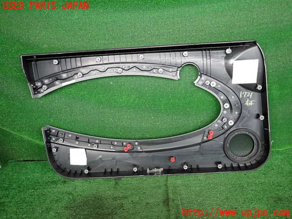 5UPJ-17211234]BMW ミニ(MINI)クーパーS R56(MF16S)右ドア内張り 中古_m0002.jpg