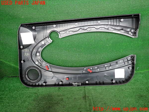 5UPJ-17211264]BMW ミニ(MINI)クーパーS R56(MF16S)左ドア内張り 中古_m0002.jpg