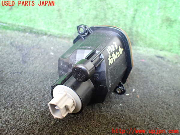 1UPJ-17231160]ジムニー シエラ(JB74W)右ウィンカーレンズ 中古_m0003.jpg