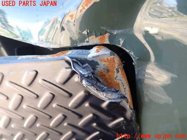 5UPJ-17231690]ジムニー シエラ(JB74W)フューエルリッド 【ジャンク】_m0002.jpg