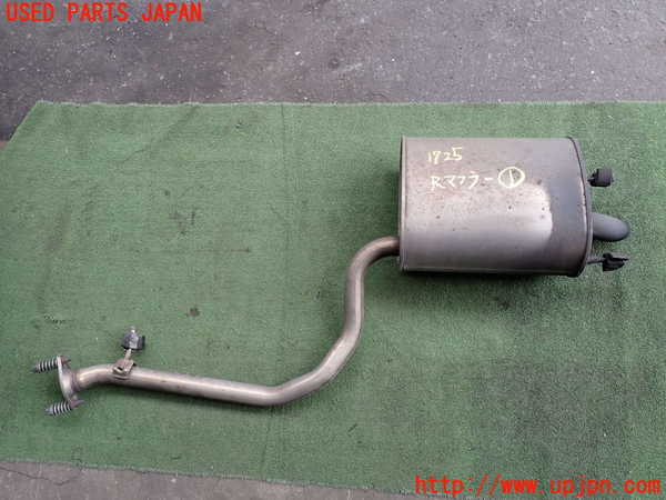 2UPJ-17252671]レクサス・GS300h(AWL10)リアマフラー1(右側) 中古_m0001.jpg