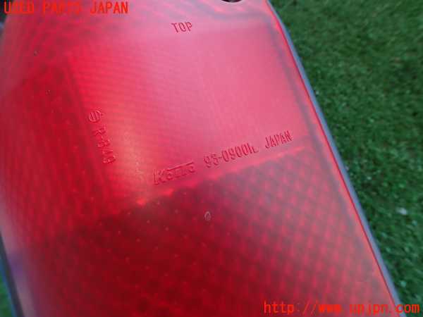 5UPJ-17271536]ランクル70系(HZJ77V(改))左テールランプ 中古_m0002.jpg