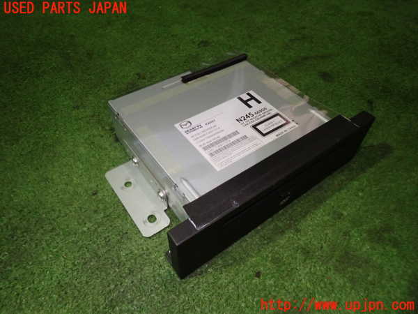 5UPJ-17306490]アバルト・124スパイダー(NF2EK)DVDプレイヤー 中古_m0002.jpg