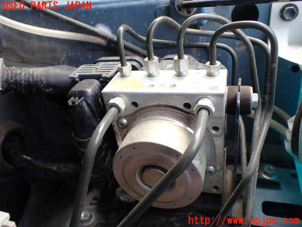 5UPJ-17334040]ジムニー(JB64W)ABSアクチュエーター 中古_m0001.jpg