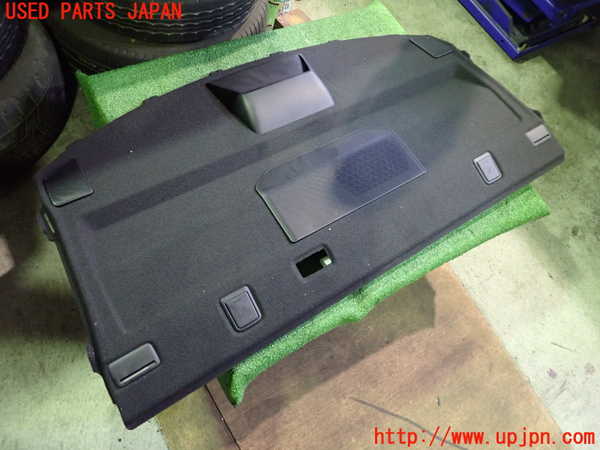 5UPJ-17347761]クラウン ロイヤル ハイブリッド(AWS210)トノカバー1 中古_m0001.jpg