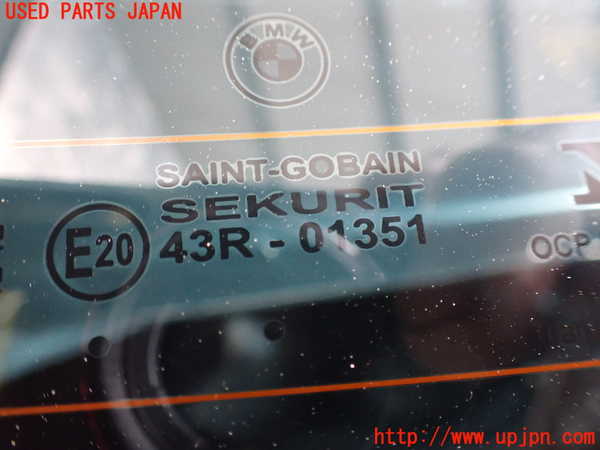 5UPJ-17351566]BMW 118i F40(7K15)バックドア リアゲート ハッチ 中古 1シリーズ SAINT-GOBAIN SEKURIT 43R-01351_m0003.jpg