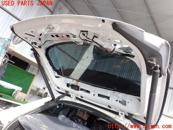 5UPJ-17351566]BMW 118i F40(7K15)バックドア リアゲート ハッチ 中古 1シリーズ SAINT-GOBAIN SEKURIT 43R-01351_m0004.jpg