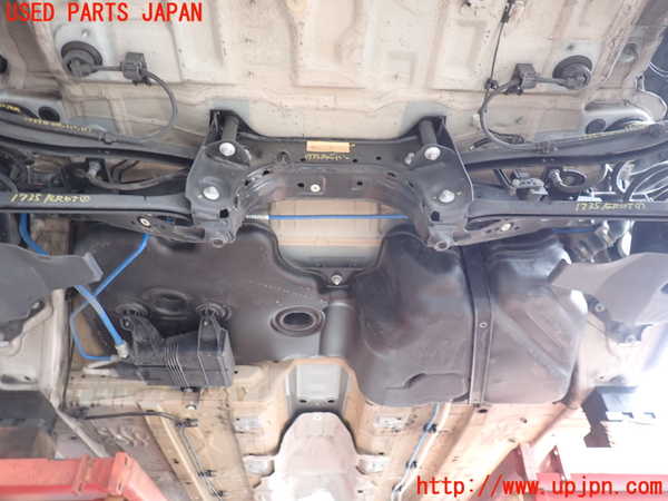 5UPJ-17355295]BMW 118i F40(7K15)リアメンバー 中古 1シリーズ_m0001.jpg