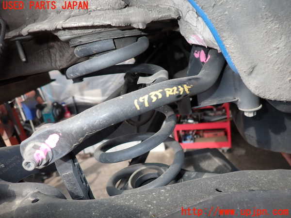 5UPJ-17355445]BMW 118i F40(7K15)リアスタビライザー 中古 1シリーズ_m0002.jpg