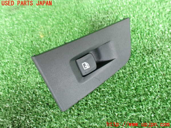 5UPJ-17356245]BMW 118i F40(7K15)左前パワーウィンドウスイッチ 中古 1シリーズ_m0001.jpg