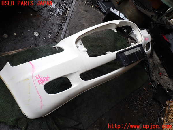 1UPJ-17361010]マセラティ・クアトロポルテ(MQP)フロントバンパー 中古_m0003.jpg