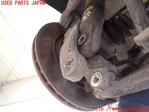 1UPJ-17364305]マセラティ・クアトロポルテ(MQP)左リアナックルハブ 中古_m0002.jpg