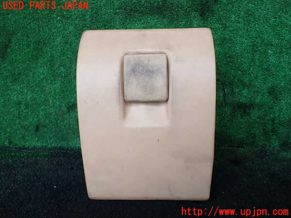 1UPJ-17367841]マセラティ・クアトロポルテ(MQP)小物入れ1 中古_m0001.jpg