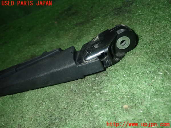 5UPJ-17391661]セレナ(GFC27)リアワイパーアーム1 中古_m0004.jpg