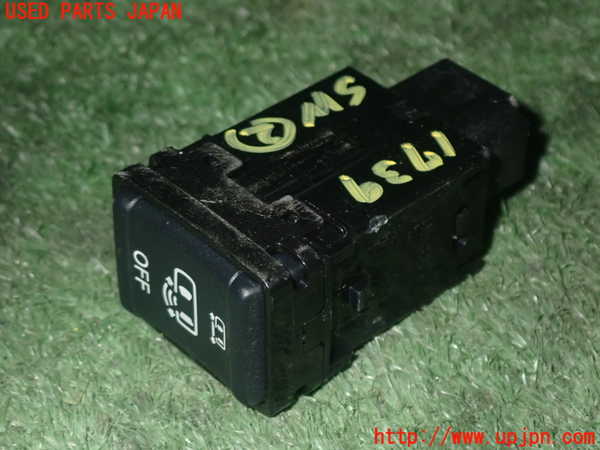 1UPJ-17396307]セレナ(GFC27)スイッチ2 (スライドドア) 中古_m0002.jpg