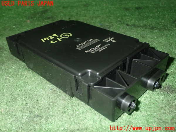 1UPJ-17396148]セレナ(GFC27)コンピューター3 277605TT0B 中古_m0002.jpg