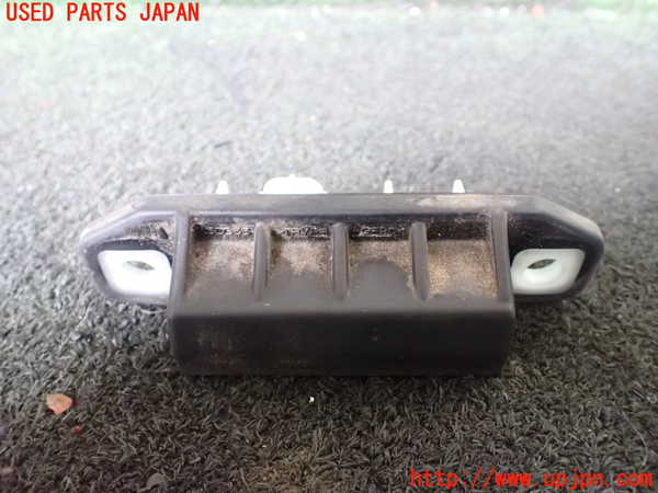 5UPJ-17411590]ヤリス(YARIS) クロス(MXPB15)バックドアハンドル(アウターハンドル) 中古_m0001.jpg