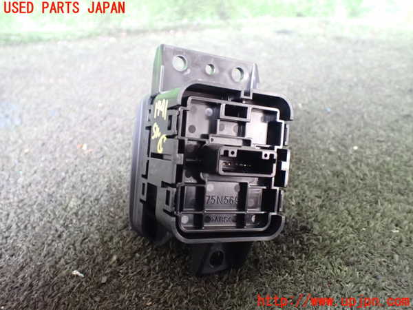 5UPJ-17416306]ヤリス(YARIS) クロス(MXPB15)スイッチ1（マルチテレインセレクト） 中古_m0002.jpg
