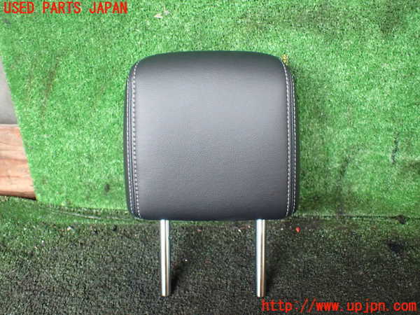 5UPJ-17417180]ヤリス(YARIS) クロス(MXPB15)左2列目ヘッドレスト 中古_m0001.jpg