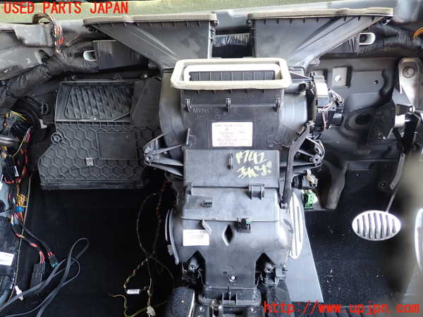 5UPJ-17426081]BMW ミニ(MINI)ジョンクーパーワークス(JCW) クロスオーバー(XDJCW)エバポレーター1 中古　【R60】_m0001.jpg