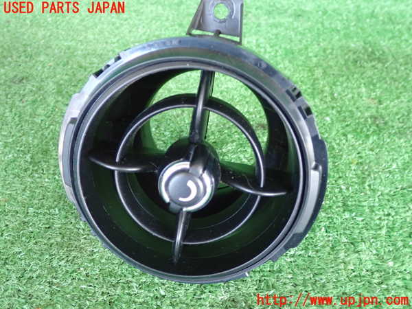 5UPJ-17427527]BMW ミニ(MINI)ジョンクーパーワークス(JCW) クロスオーバー(XDJCW)エアコン吹き出し口2 (左) 中古　【R60】_m0001.jpg