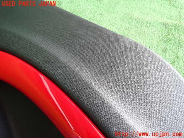 5UPJ-17421294]BMW ミニ(MINI)ジョンクーパーワークス(JCW) クロスオーバー(XDJCW)右後ドア内張り 中古　【R60】_m0004.jpg