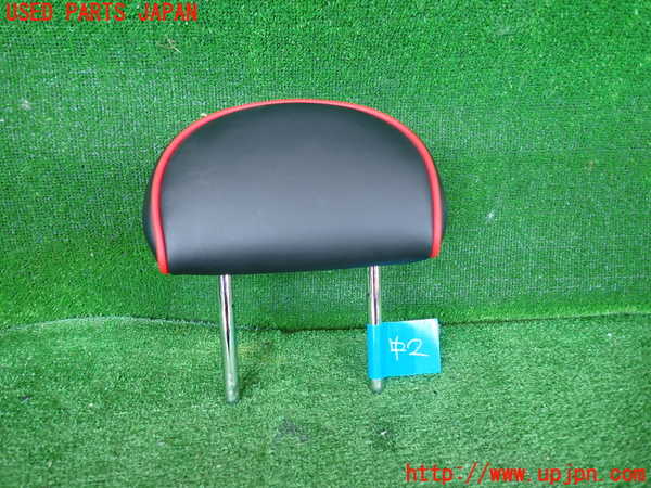 5UPJ-17427130]BMW ミニ(MINI)ジョンクーパーワークス(JCW) クロスオーバー(XDJCW)真中2列目ヘッドレスト 中古　【R60】_m0001.jpg