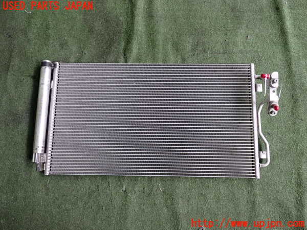 5UPJ-17466031]BMW 320d(8C20)(F30)エアコンコンデンサー1 中古_m0001.jpg