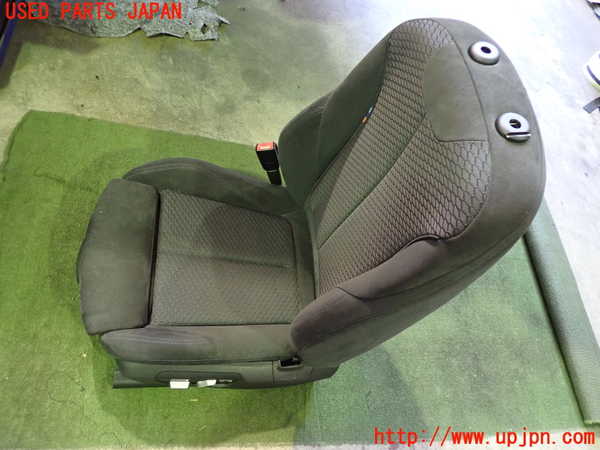 5UPJ-17467065]BMW 320d(8C20)(F30)助手席シート 中古_m0001.jpg