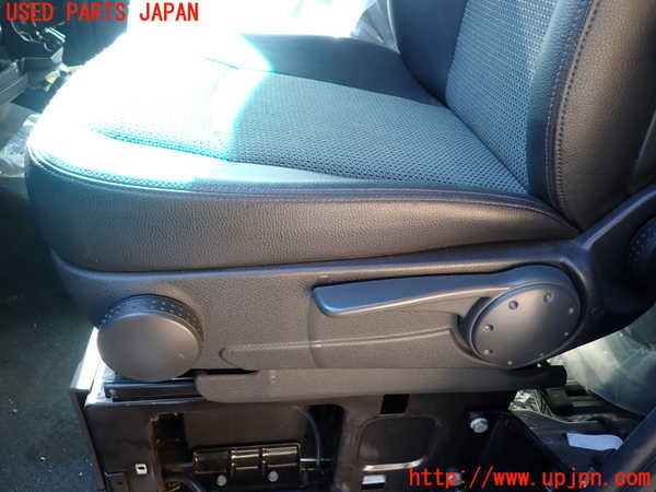 5UPJ-17477065]ベンツ V350 W639(639350T)助手席シート 中古_m0004.jpg