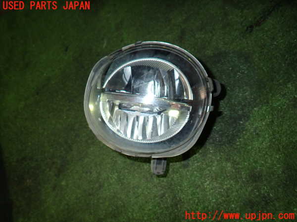 1UPJ-17481180]BMWアルピナ・D4 クーペ(3P10 F32)右フォグ ジャンク部品取り_m0001.jpg