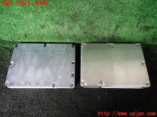 5UPJ-17496110]センチュリー(GZG50)エンジンコンピューター 中古_m0004.jpg