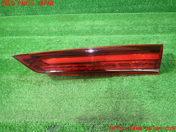5UPJ-17501550]ボルボ・S60(ZB420TM)右リアフィニッシャー 中古_m0001.jpg