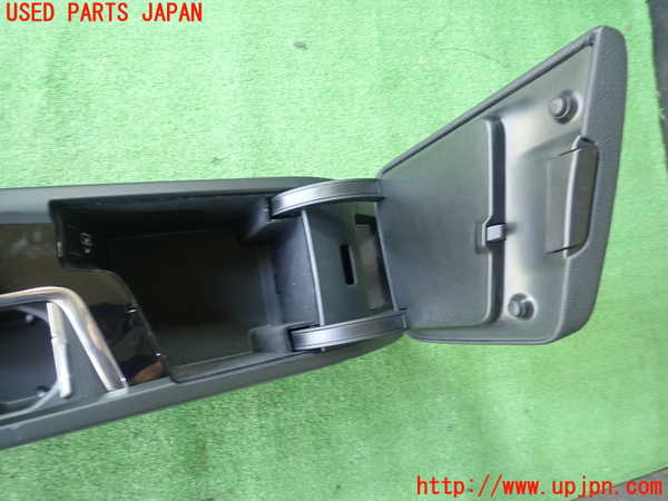 5UPJ-17507540]ボルボ・S60(ZB420TM)センターコンソール 中古_m0004.jpg