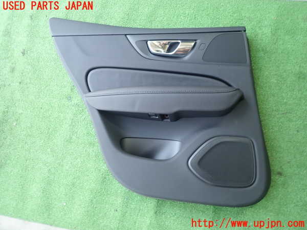 5UPJ-17501324]ボルボ・S60(ZB420TM)左後ドア内張り 中古_m0001.jpg