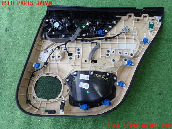5UPJ-17501324]ボルボ・S60(ZB420TM)左後ドア内張り 中古_m0003.jpg