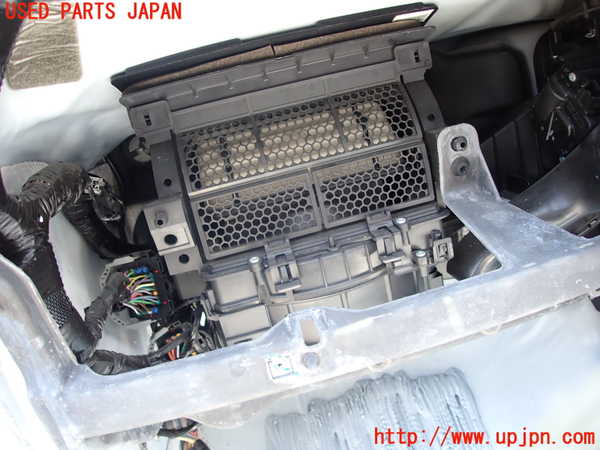2UPJ-17566081]ジープラングラー アンリミテッド(JK36L)エバポレーター1 中古_m0002.jpg