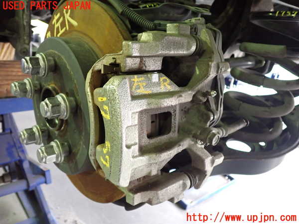 5UPJ-17574095]C-HRハイブリッド(ZYX10)左リアキャリパー 中古_m0001.jpg
