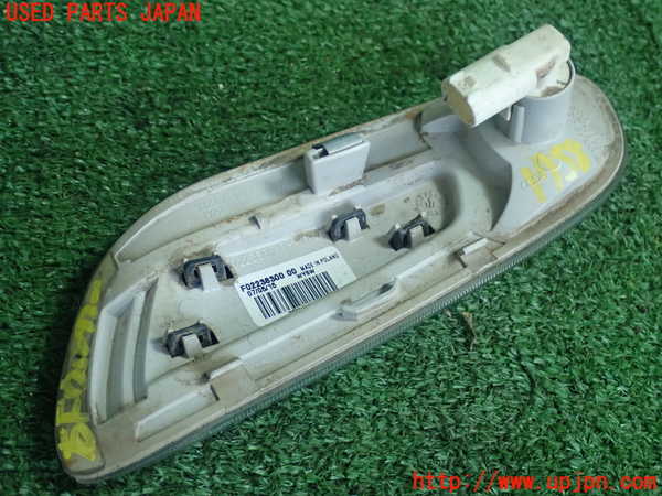 5UPJ-17581160]BMW ミニ(MINI)クーパー(XR15M)(F56)右ウィンカーレンズ 中古_m0002.jpg