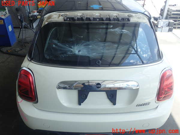 5UPJ-17581566]BMW ミニ(MINI)クーパー(XR15M)(F56)バックドア リアゲート ハッチ 中古(43R-000369 M531)_m0002.jpg
