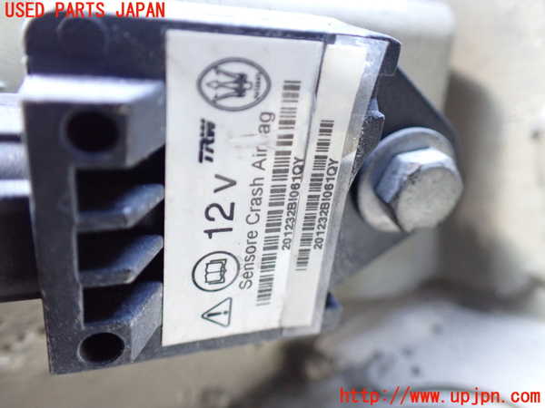 5UPJ-17606357]マセラティ・クアトロポルテ(MQP)エアバッグセンサー2 (助手席（右）側) 中古_m0002.jpg