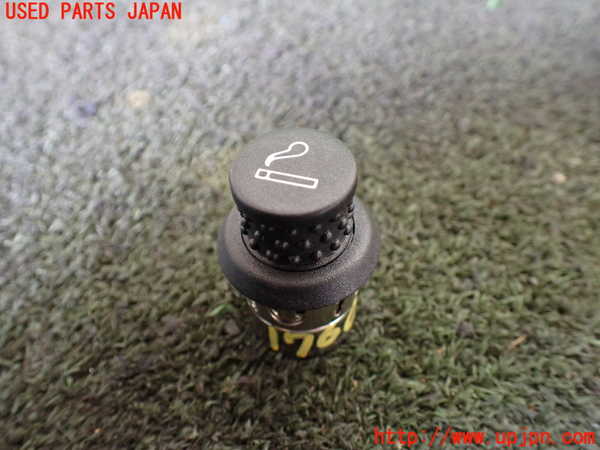5UPJ-17607815]マセラティ・クアトロポルテ(MQP)シガライター 中古_m0001.jpg