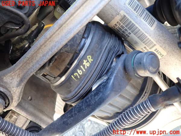 5UPJ-17615100]ポルシェ・パナメーラ 4S(970M48A)右リアスプリング 中古_m0001.jpg