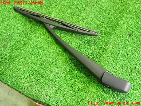5UPJ-17621661]エクリプスクロス PHEV(GL3W)リアワイパーアーム1 中古_m0001.jpg