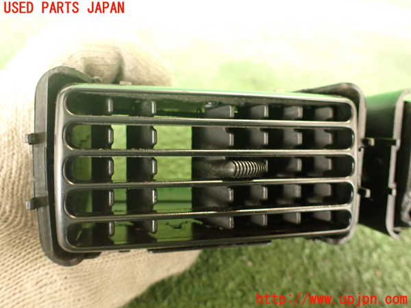 5UPJ-17637526]MR2(SW20)エアコン吹き出し口1 真中 【ジャンク品】 中古_m0004.jpg