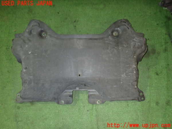 5UPJ-17642170]ベンツ E250 クーペ C207(207336)エンジンアンダーカバー 中古_m0002.jpg