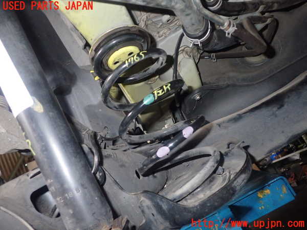 5UPJ-17655105]スイフトスポーツ(ZC33S)左リアスプリング 中古_m0001.jpg