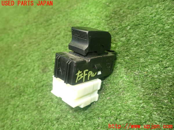 5UPJ-17656245]スイフトスポーツ(ZC33S)左前パワーウィンドウスイッチ 中古_m0002.jpg