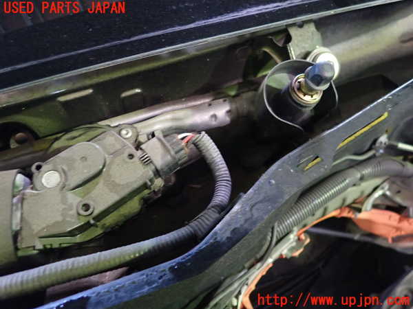 5UPJ-17666770]クラウン ロイヤル ハイブリッド(AWS210)フロントワイパーモーター 中古_m0003.jpg
